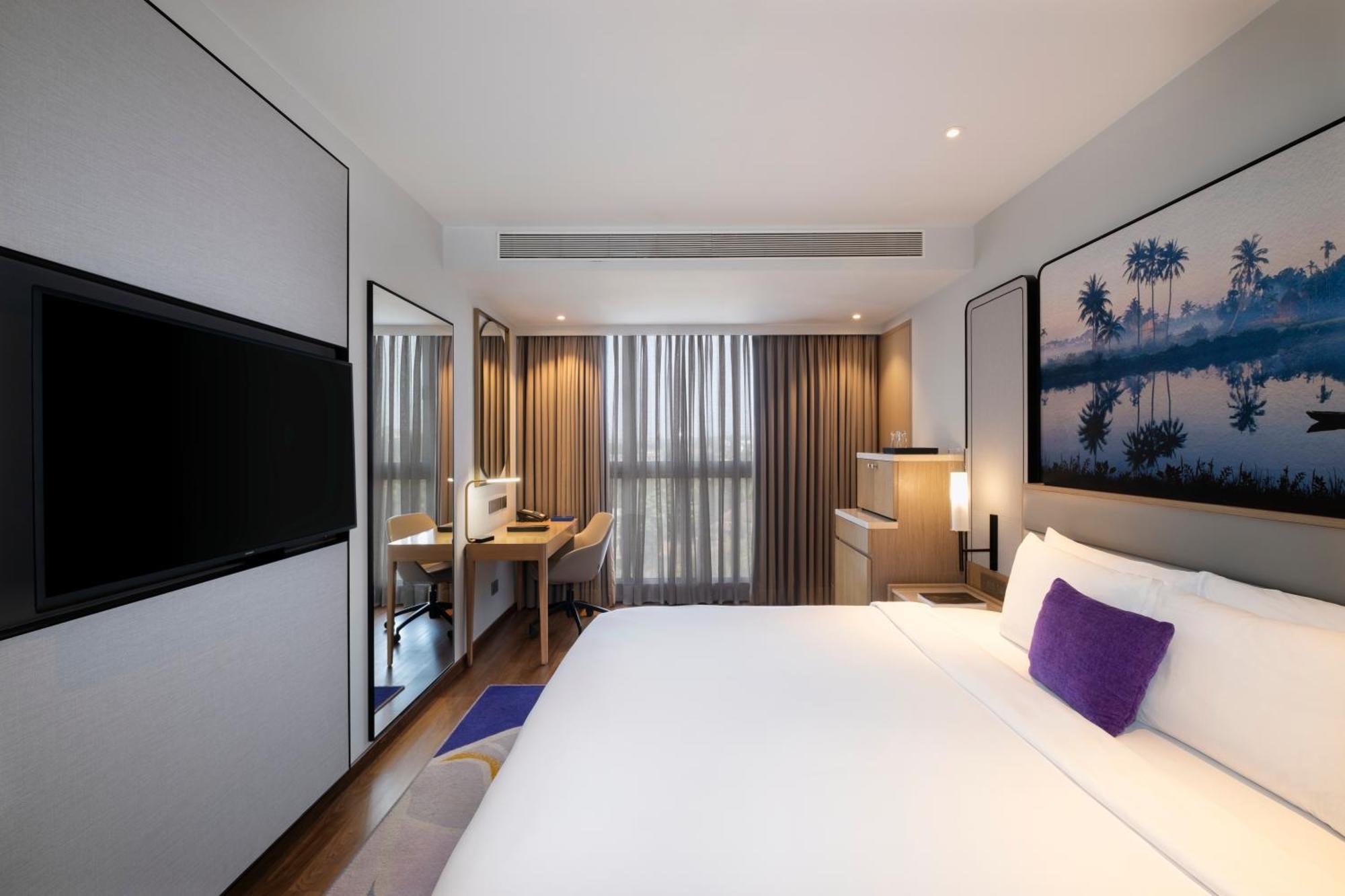 Vivanta Goa, Miramar Panaji