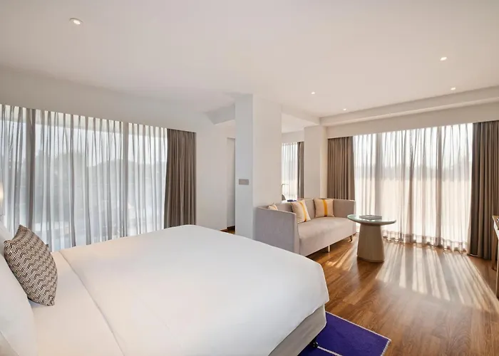 Vivanta Goa, Miramar